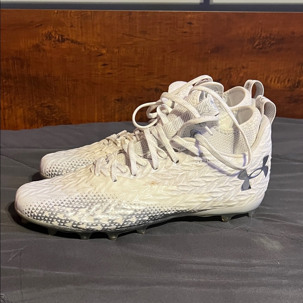 Under Armour White and Gray Football Cleats
